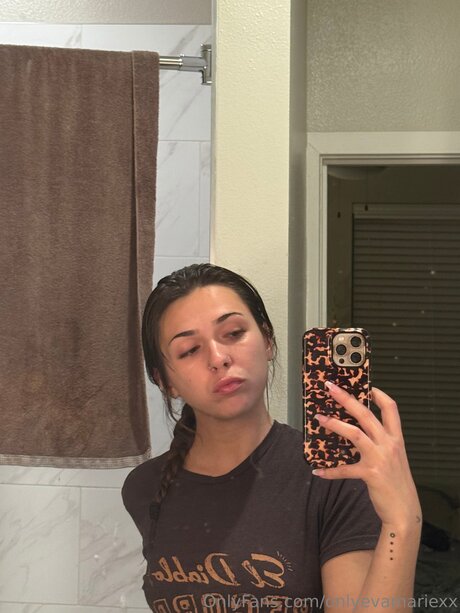 Onlyevamariexx naked star gallery