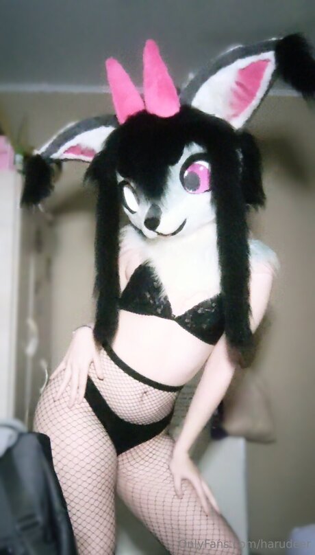 Hotharuad nudes star picture