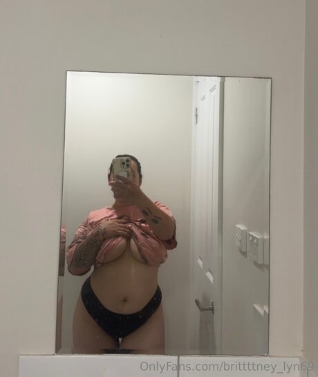 Brittttney Lyn69 star sex gallery