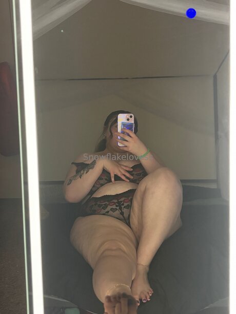 pregnant threesome onlyfans top gallery