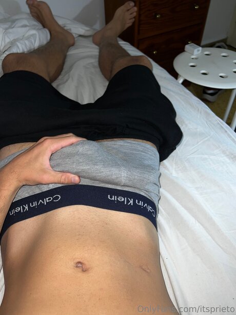 Marcostwinkk adult model pics