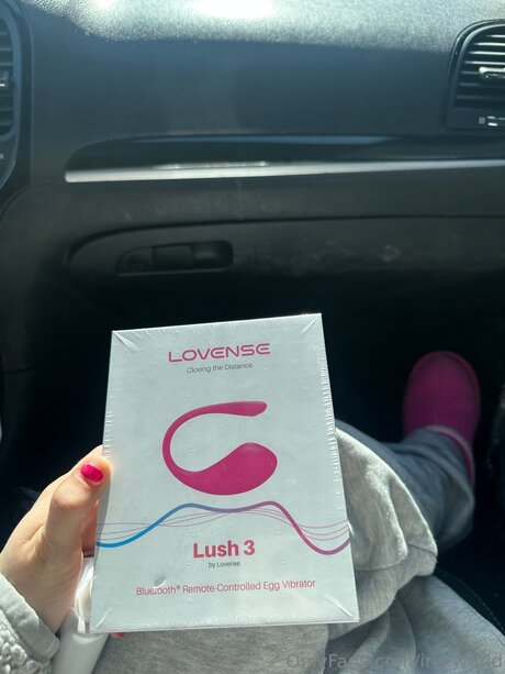 Iris World pretty model picture