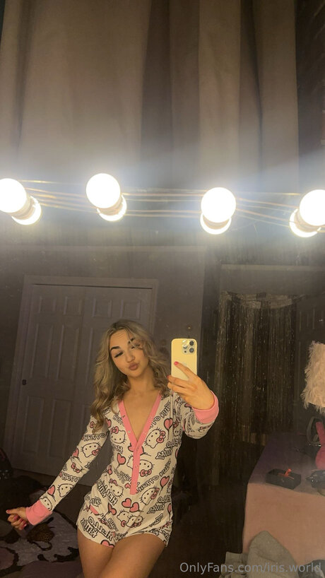 Iris World porn actress photo