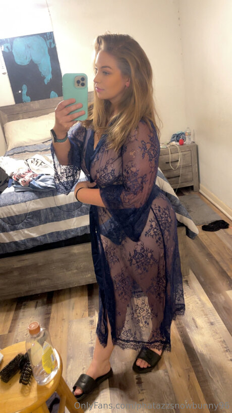 Phatazzsnowbunny96 pornstar exclusive photo