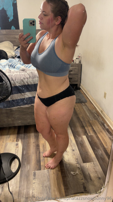 Phatazzsnowbunny96 beautiful pornstar pic