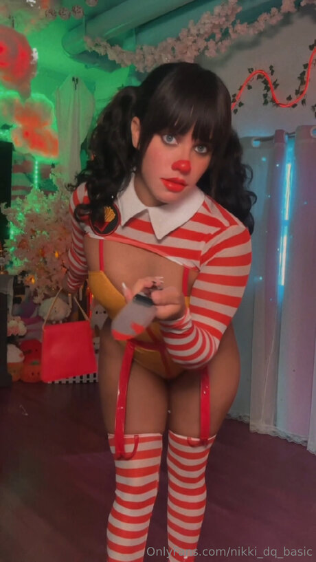 Nikki Dq Basic pornstar adult gallery