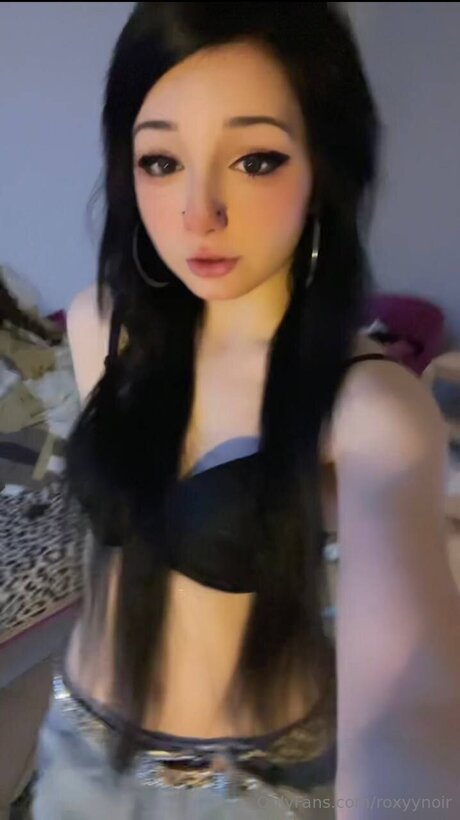 Roxyynoirrr star nude img