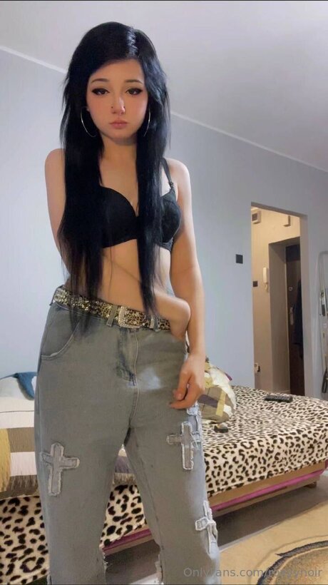 Roxyynoirrr hd model gallery