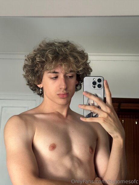 busty solo onlyfans sexy nude picture