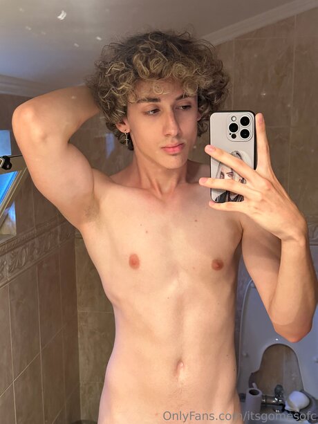 female popular onlyfans naked archive