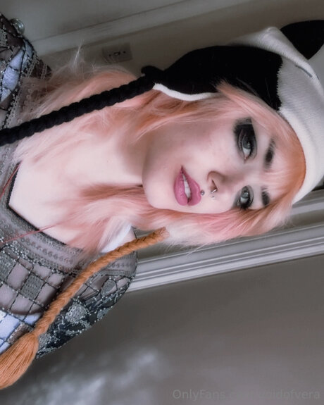 Voidofvera hot model pictures