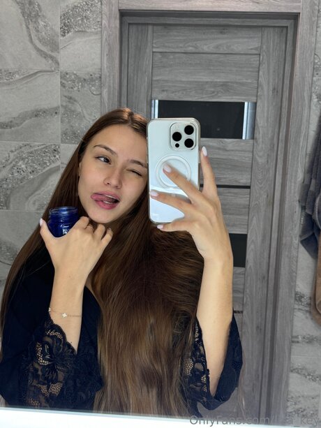 Lissa Key pretty model gallery