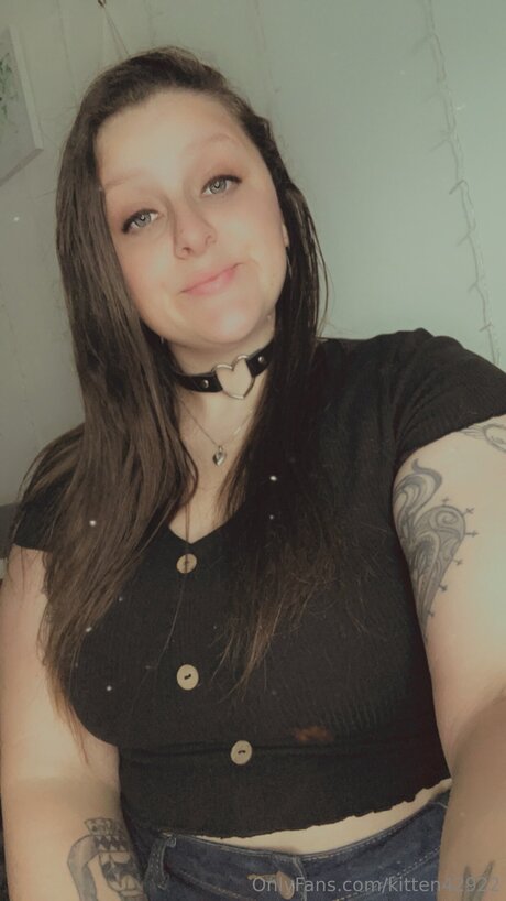 mirror selfie onlyfans erotic photo