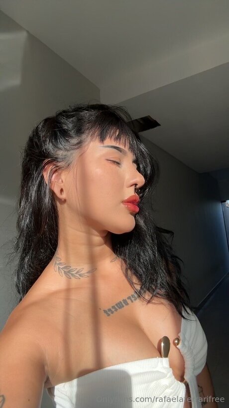 Rafaelaferrarifree star best img