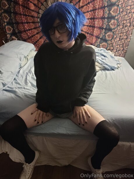 Egobox naked pornstar pic