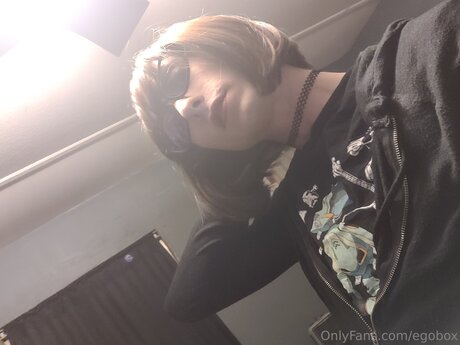 Egobox star pornographic photo