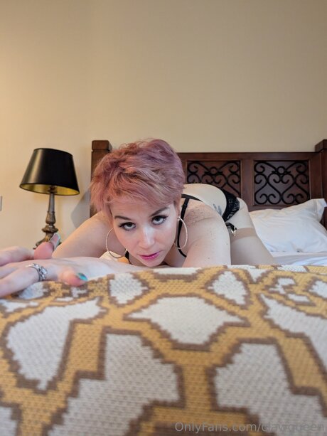 Clawqueen star naked pics