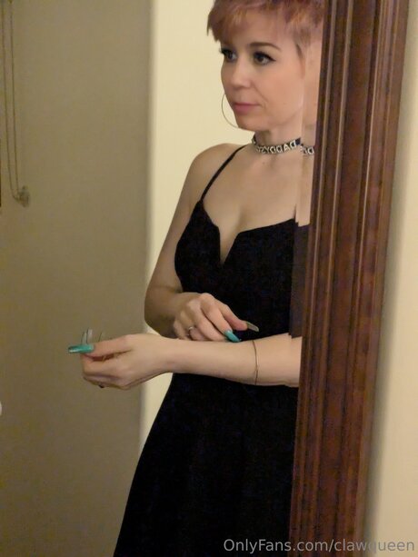 Clawqueen sex star pic