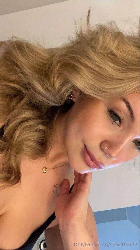 Siamthai07 model adult gallery