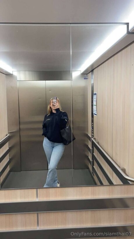 Siamthai07 sexy model picture