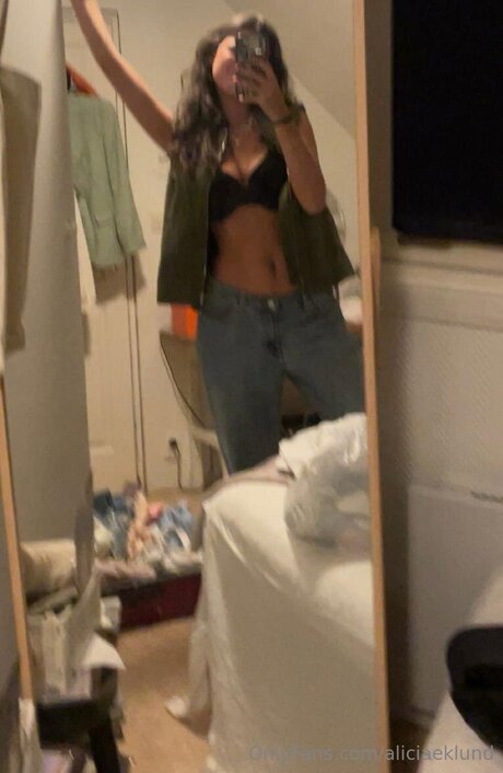 Aliciaeklund top model photos