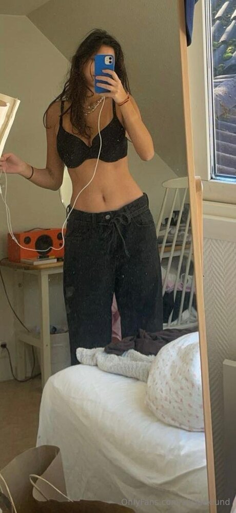 Aliciaeklund hd actress gallery