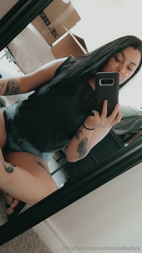 Antisocialbabyy star sexy image