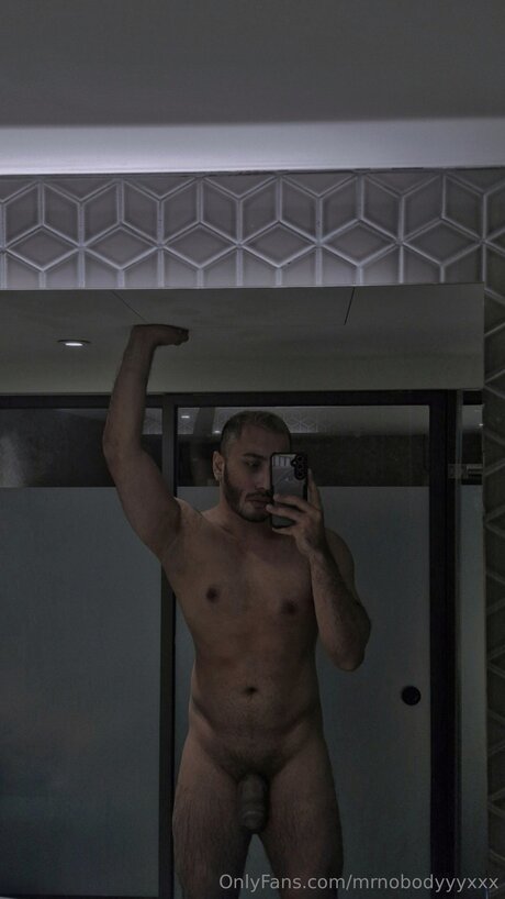 Itshotdaddyy model beautiful pictures