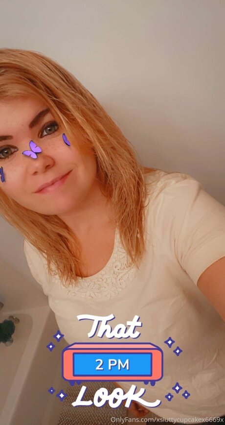 Xsluttycupcakex6669x star img