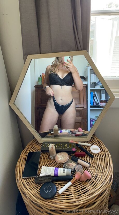 british blonde onlyfans nice pics