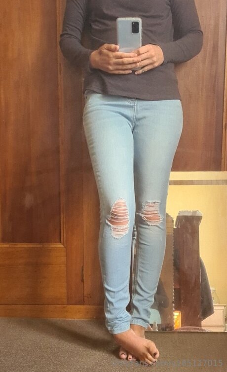 U185127015 erotic star archive