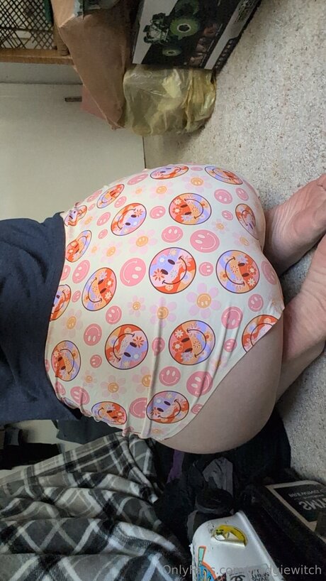 Wedgiewitch pornstar hd img