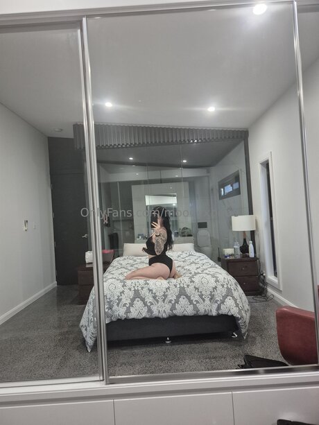 Moodyxbebe model hot picture