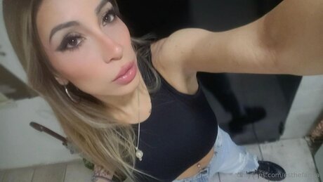 Esthefanya pornstar photos