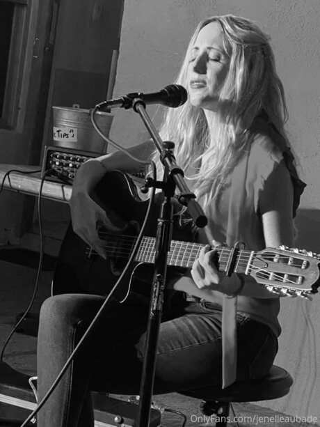 Jenelleaubade xxx pornstar photos