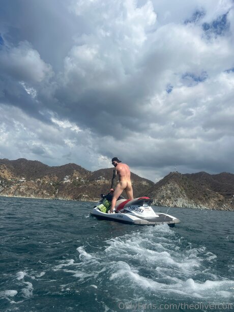 Theolivercolt free actress gallery