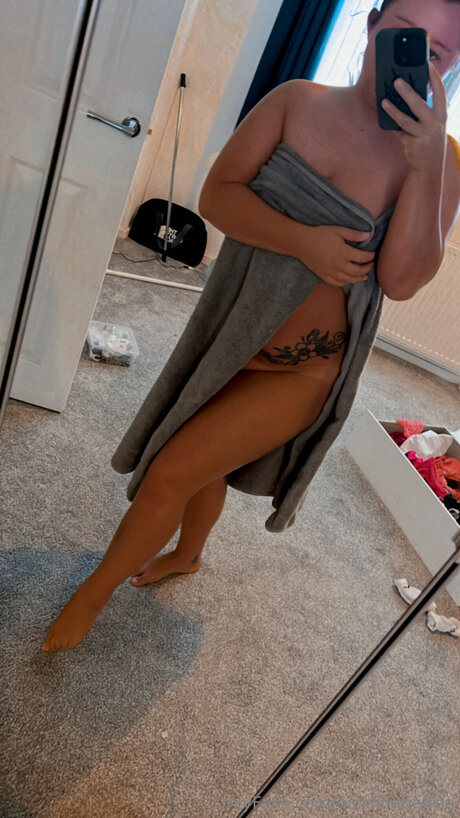 Nickiibabefree xxx star photos