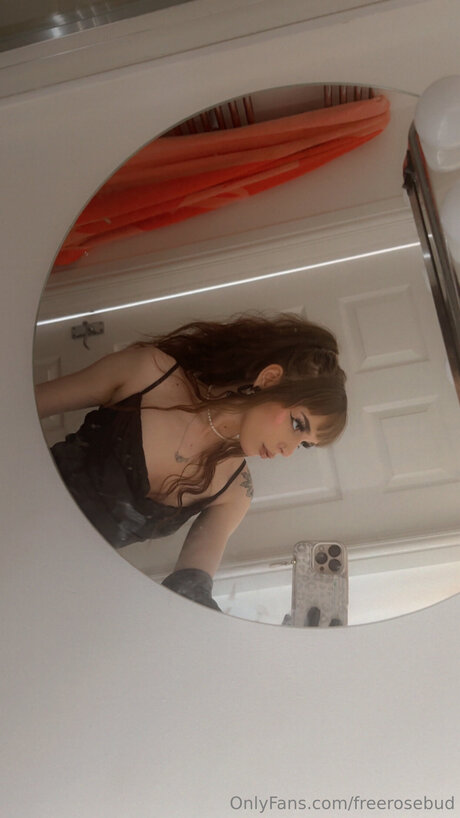 Freerosebud beautiful pornstar img