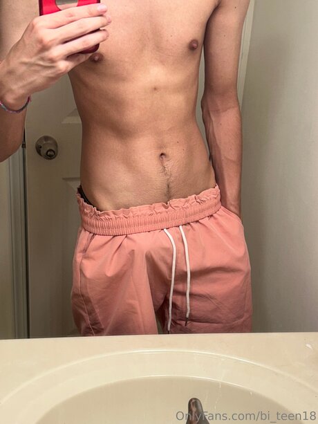 lactating onlyfans pretty gallery