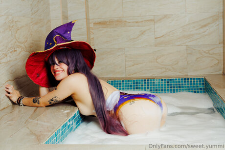 Yummipunky model sex pics