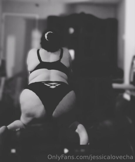 Jessicalovecha pornographic star images