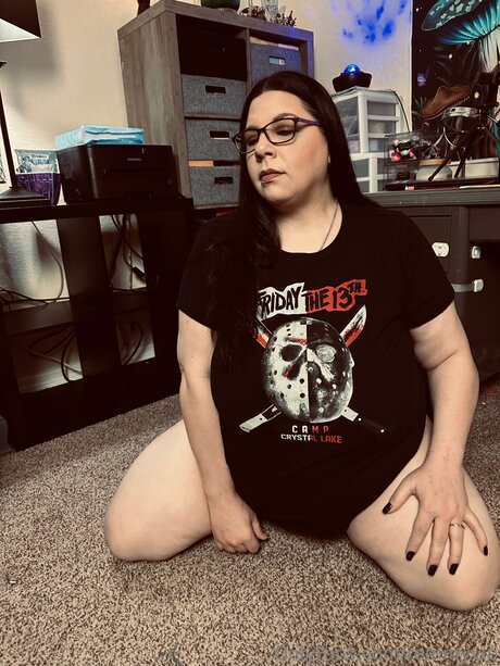 hairy vagina onlyfans naked images