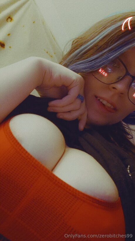 Zerobitches99 porn star pics