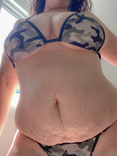 Thenaughtywifenxtdoor hot pornstar pictures