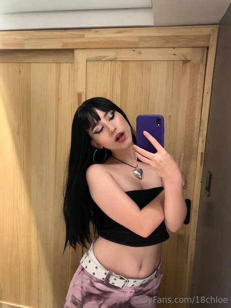 18chloe free actress archive