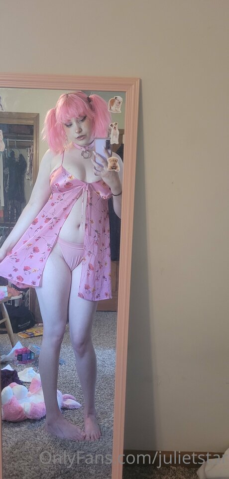 Julietstar naked pornstar pictures