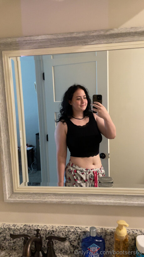 Bootsers69 xxx actress pictures