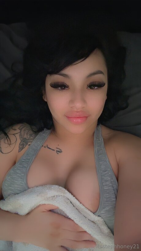 Itsstephhoneyxo21 model erotic galleries