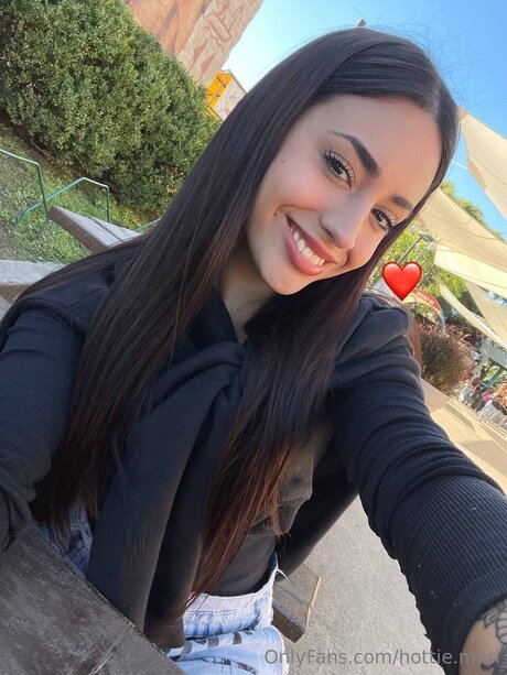 Hottie Mari pornstar hd images