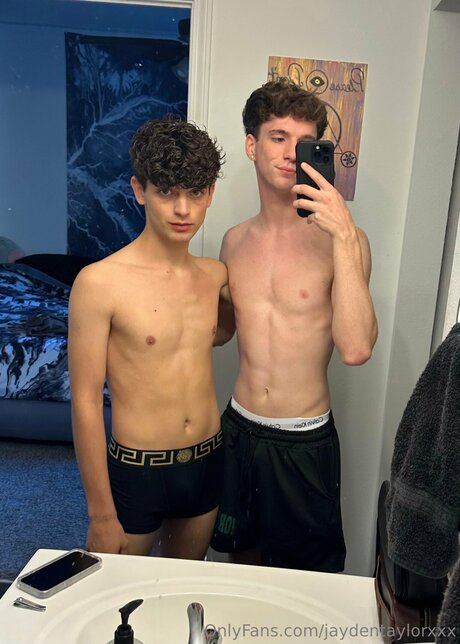 Jaydentaylorxxx star art img